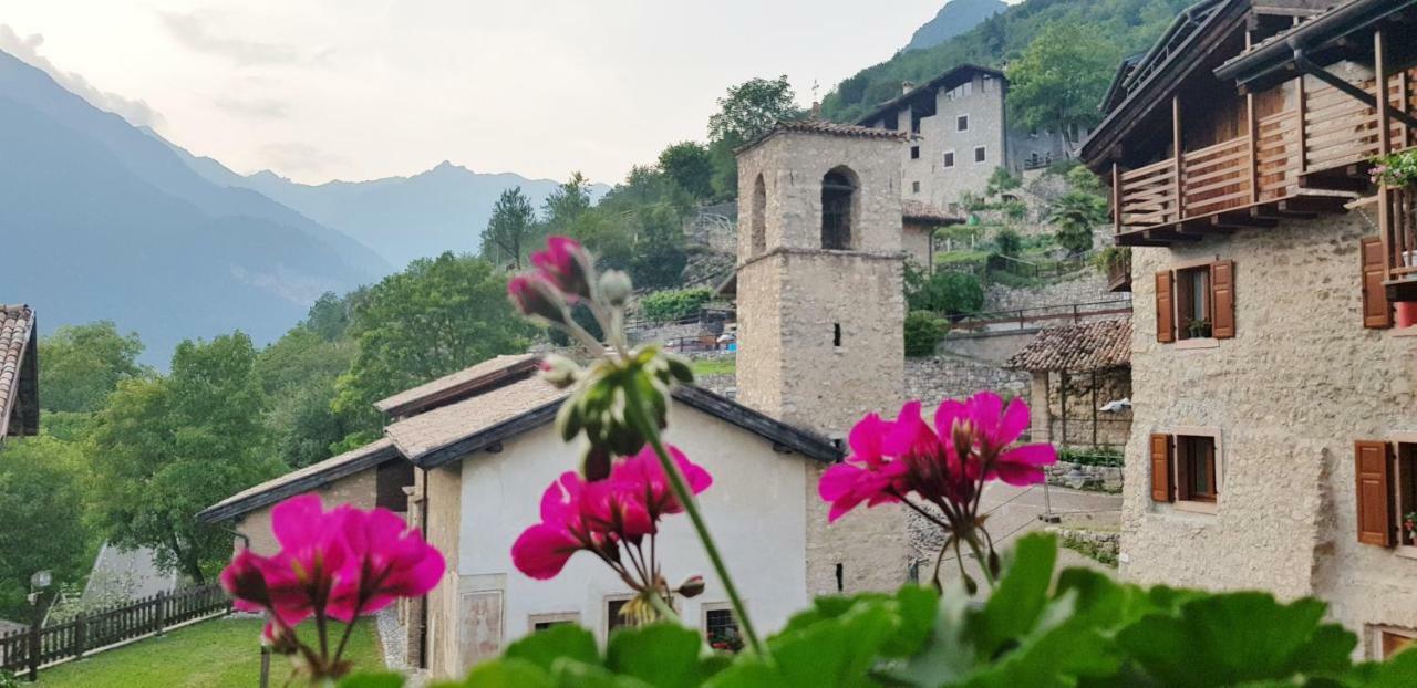 Casa Calvola Holiday Home Tenno Exterior photo